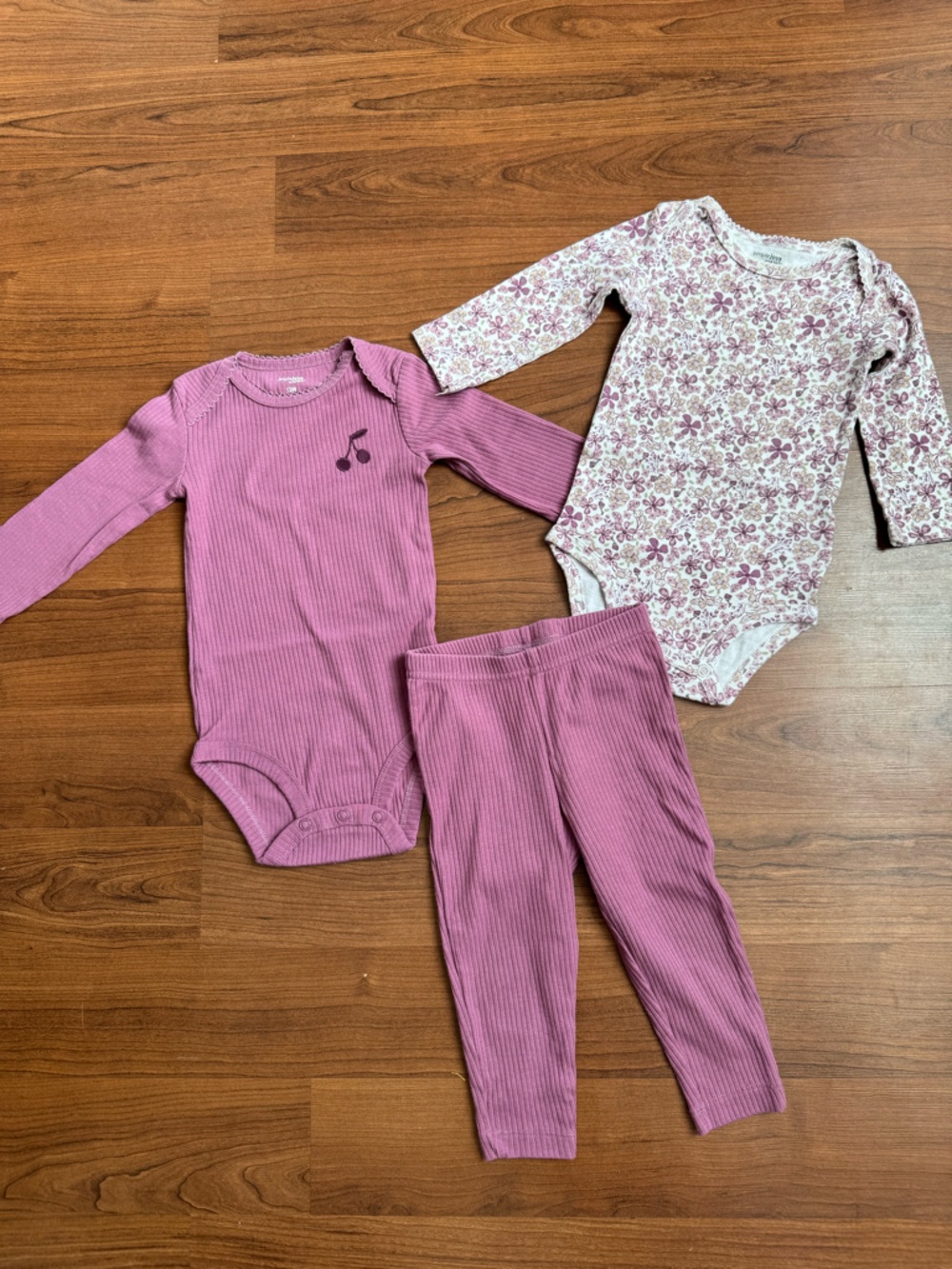 Simple Joy Girls 2-Piece Ribbed & Floral Bodysuit Set - Mauve Pink (12m)